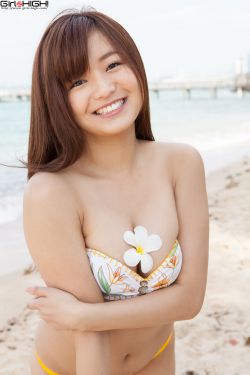 拥抱星星的月亮